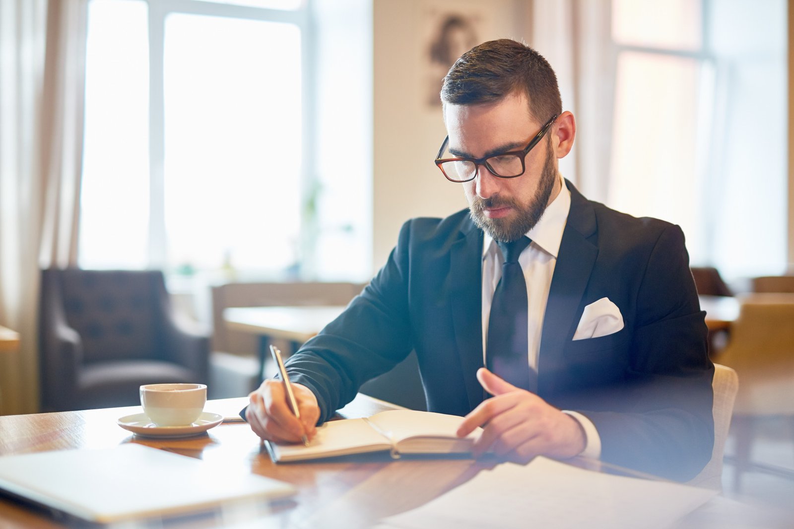Lawyer-with-Pen-Papers (2)